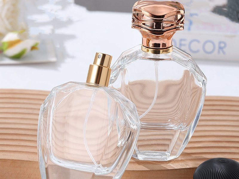 80ML Pretty Glass Perfume Bottles Resin Cap