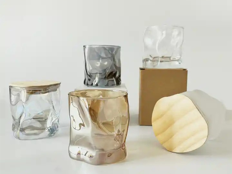 Creative aromatherapy candle cup with wooden lid glass jar