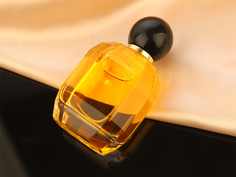 Perfume bottle spot multi-faceted glass bottle 100ml