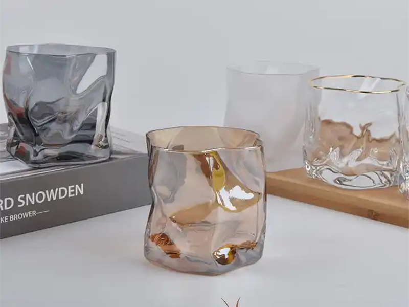Creative aromatherapy candle cup with wooden lid glass jar