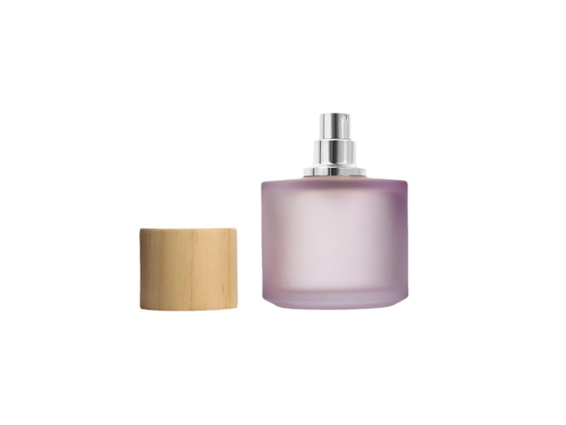 50ml colorful aromatherapy perfume bottle with wooden cap