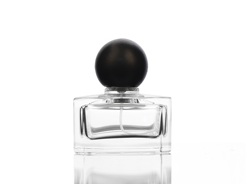 Wholesale perfume bottle spot square glass bottle 70ml spray
