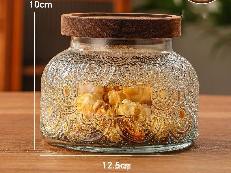 Glass storage jars sealed jars embossed glass bottles glass empty bottles
