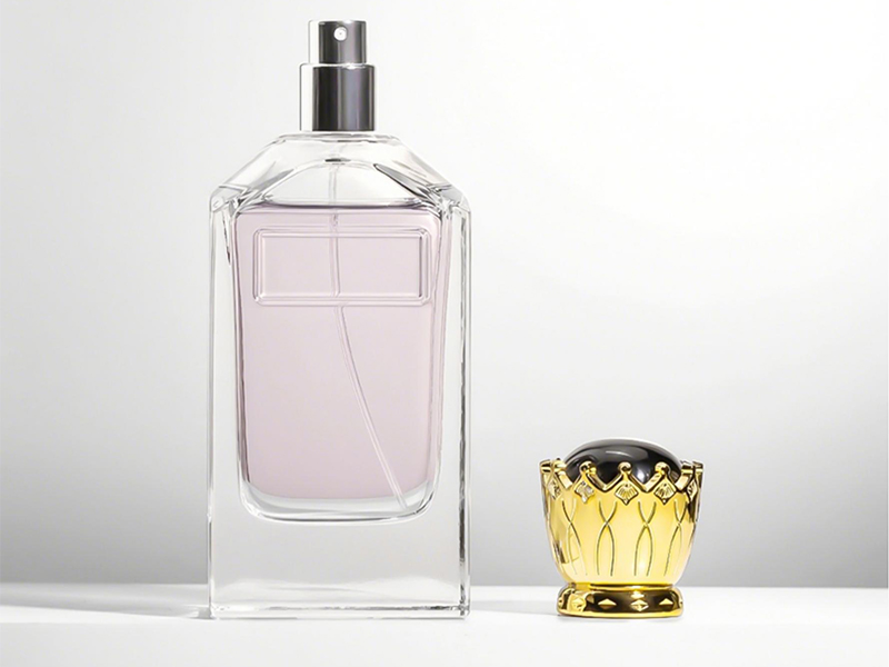 Spot perfume bottle 100ml flat square spray bottle
