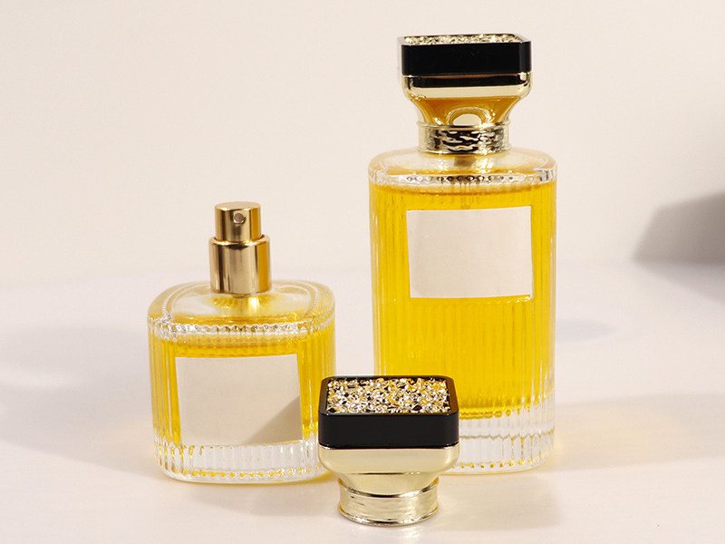 Spot 50/100ml transparent glass bottle bayonet perfume bottle