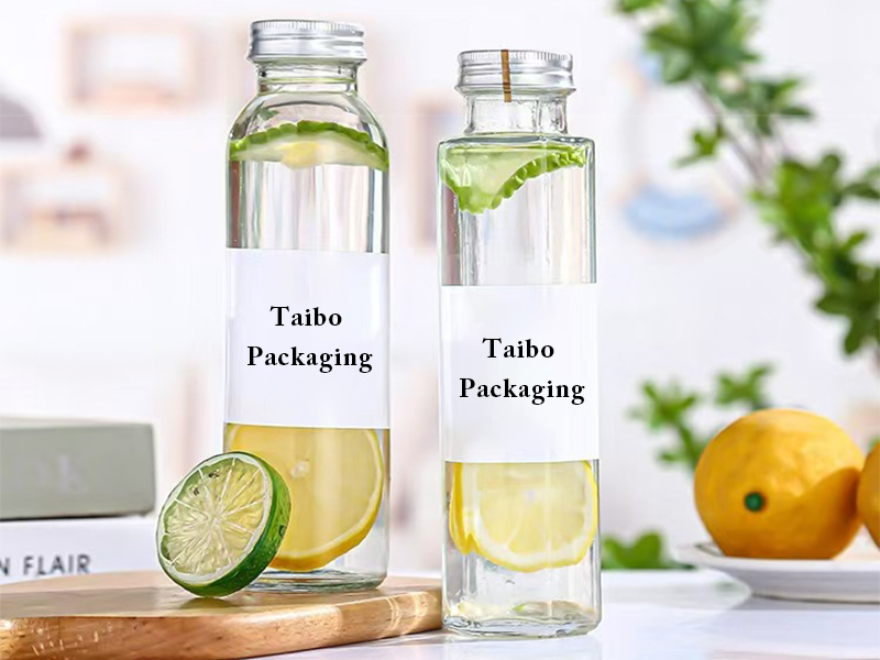 Wholesale square round glass juice bottle with lid