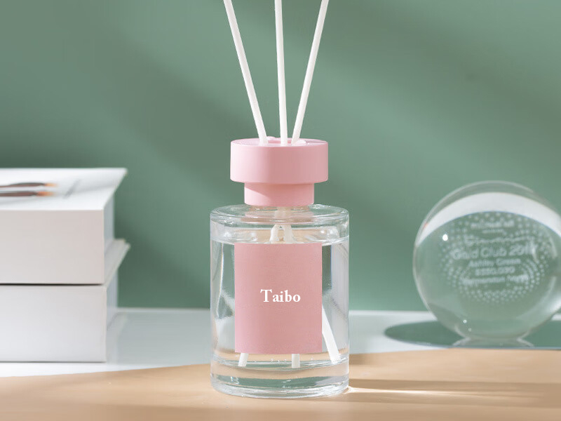 Aromatherapy bottle empty bottle fragrance bottle