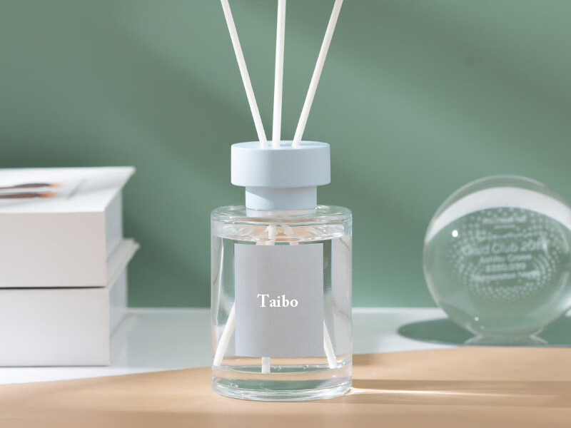 Aromatherapy bottle empty bottle fragrance bottle